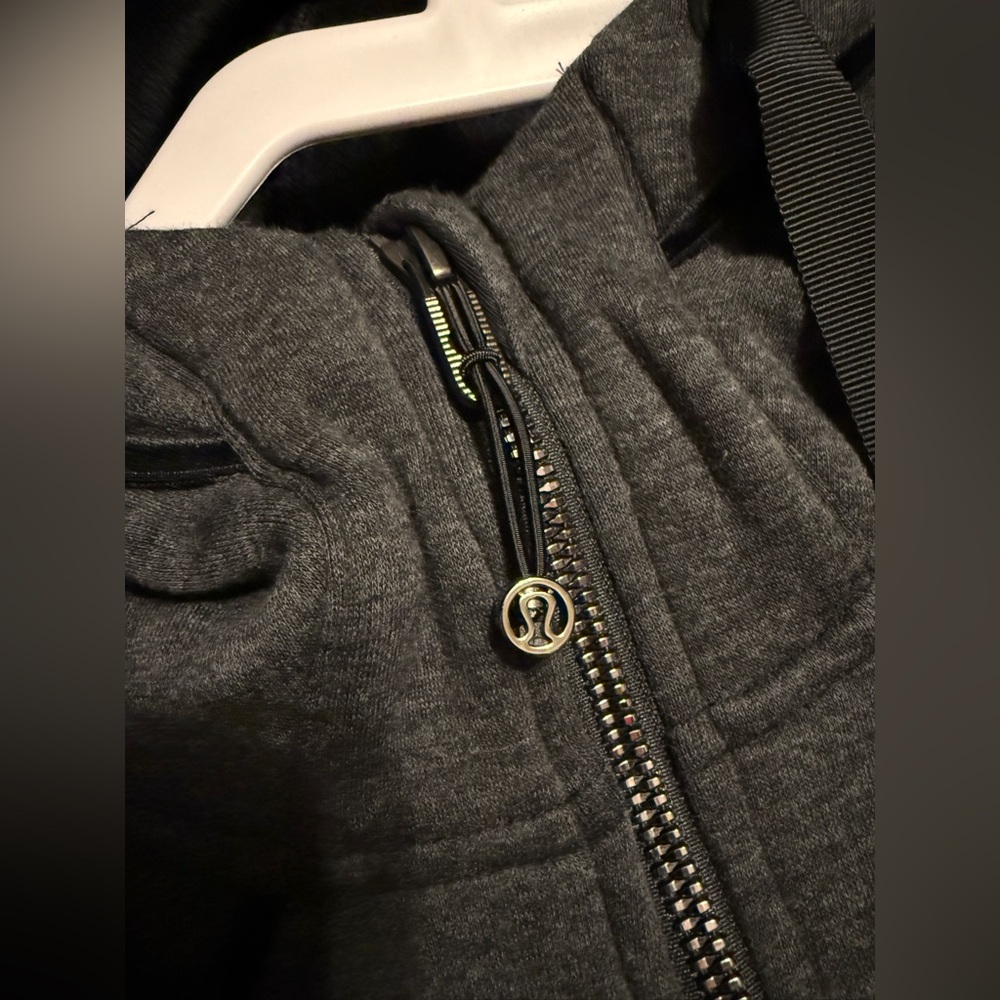 Lululemon Scuba Hoodie *Plush sz 4 Heathered Black/Black - Picture 12 of 15